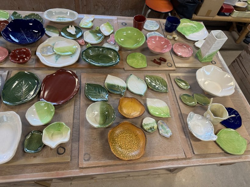 焼き上がった陶器